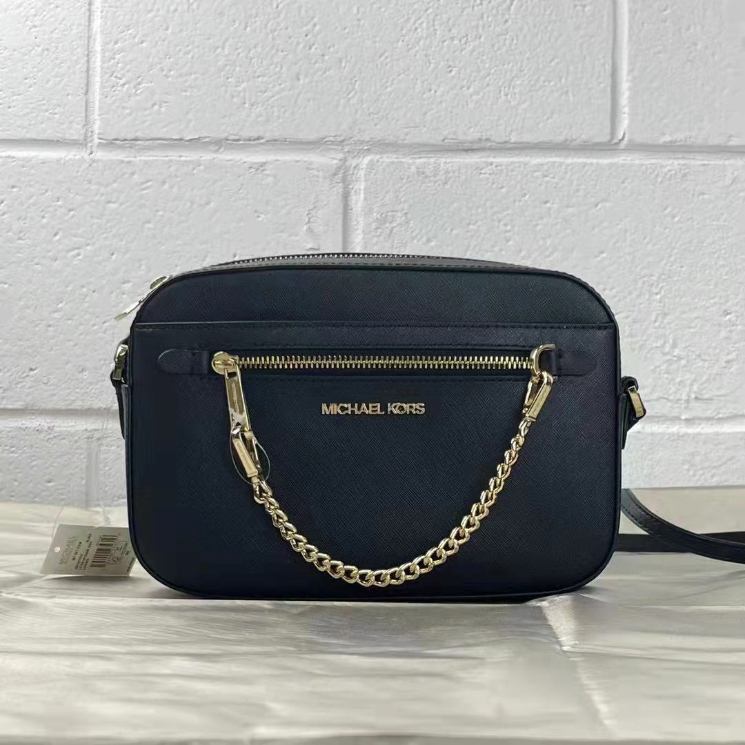 Michael Kors 35S1GTTC7L Large East West Zip Chain Crossbody In Black Michael Kors 35S1GTTC7L Large East West Zip Chain Crossbody In Black